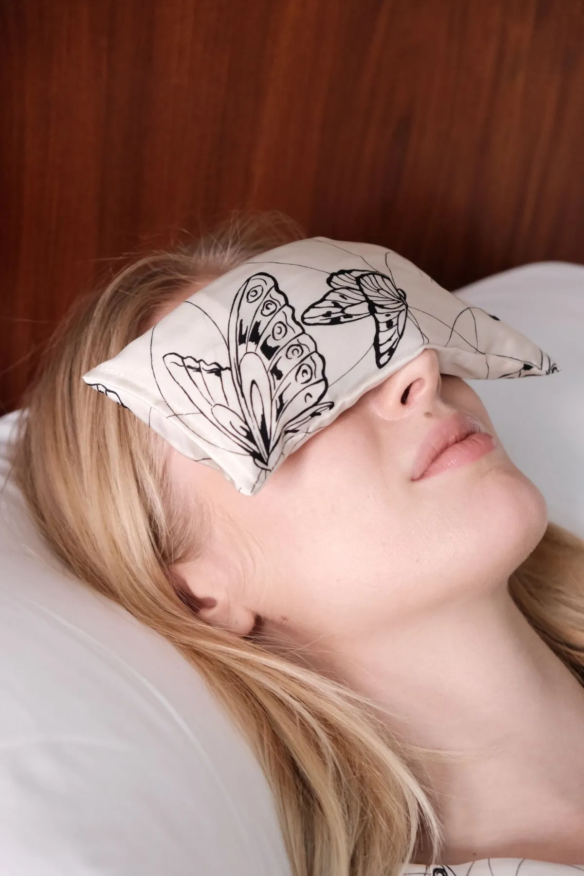 DANCING BUTTERFLY SILK EYE PILLOW