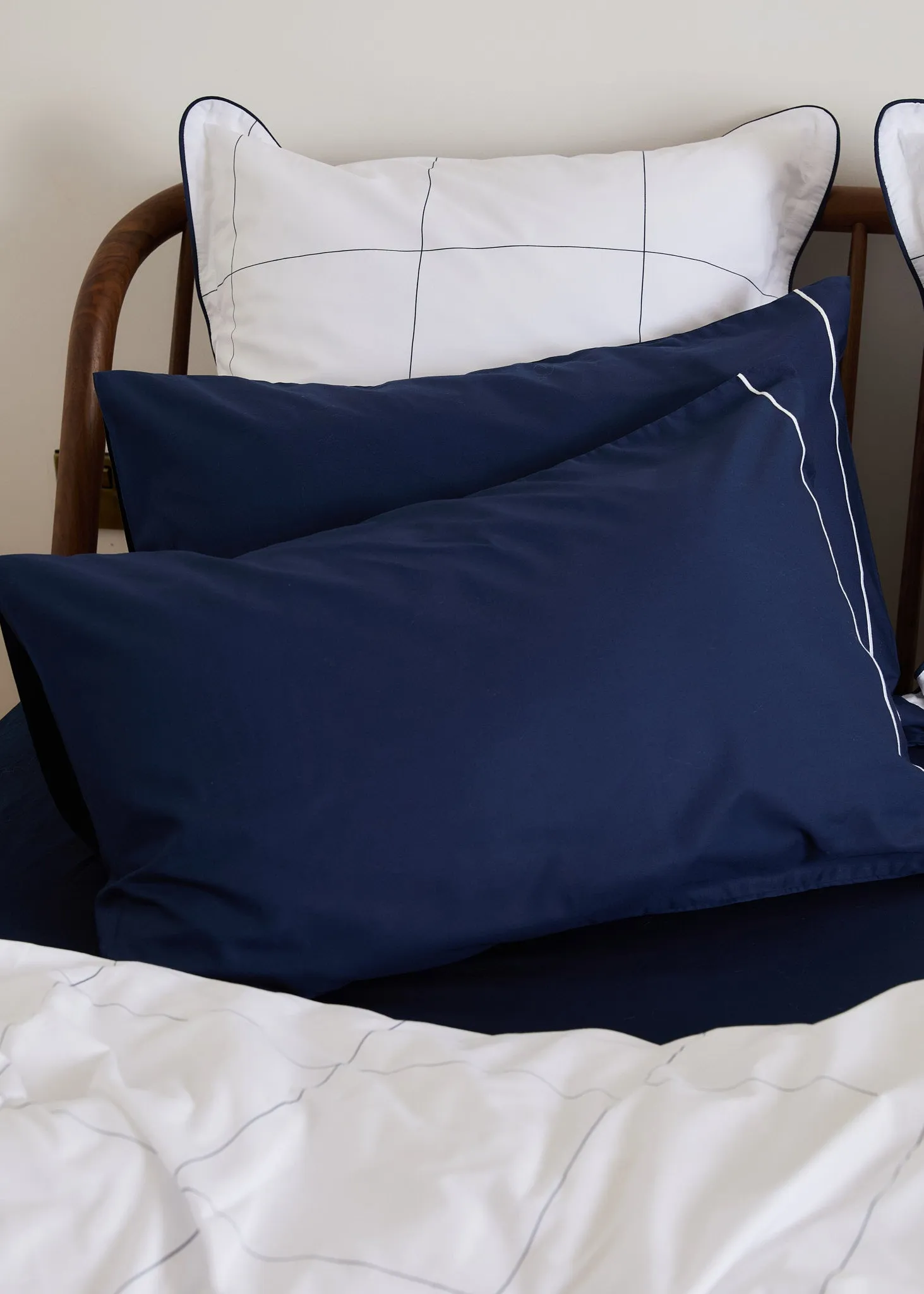 Foxford Navy Fitted Sheet