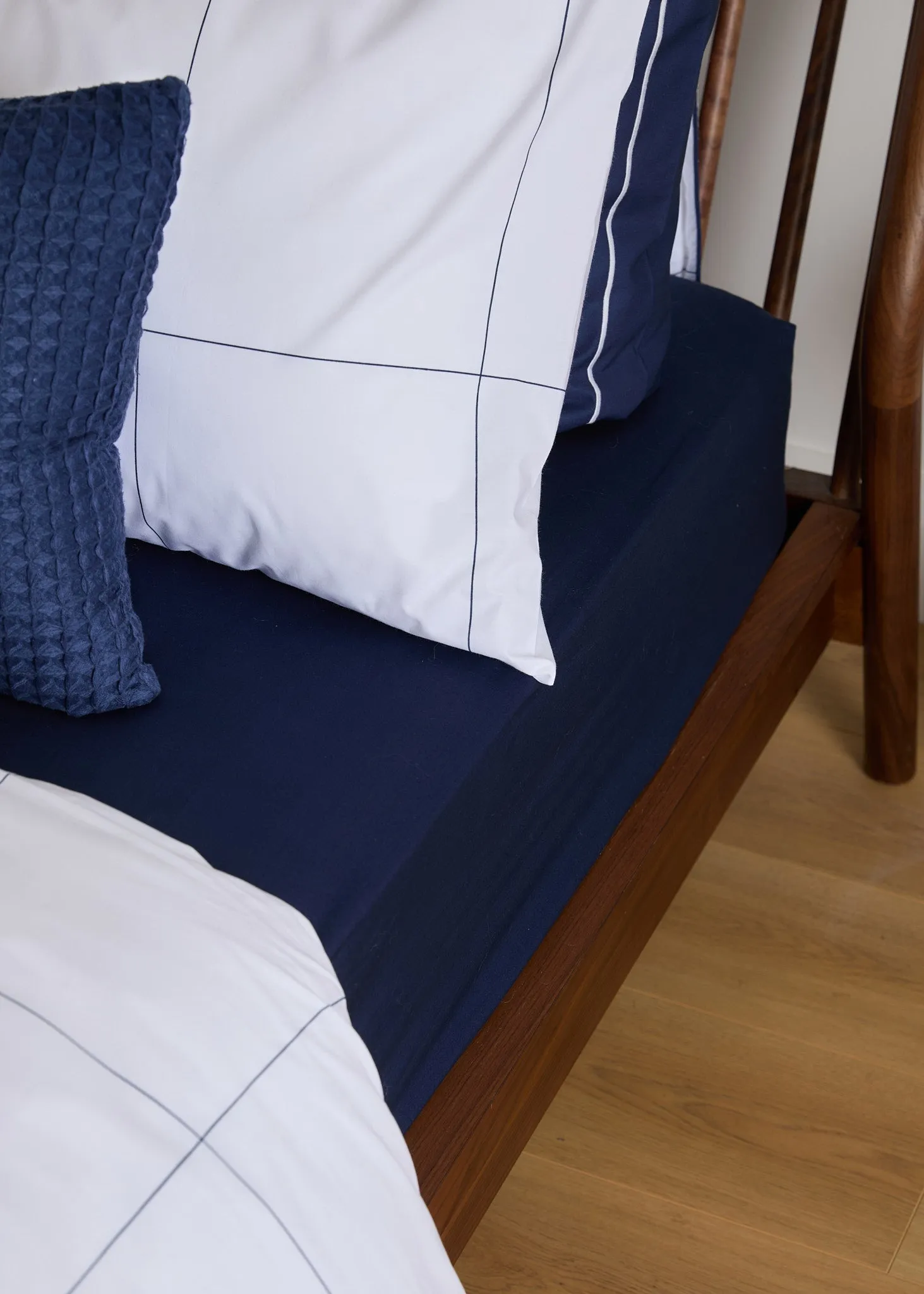 Foxford Navy Fitted Sheet