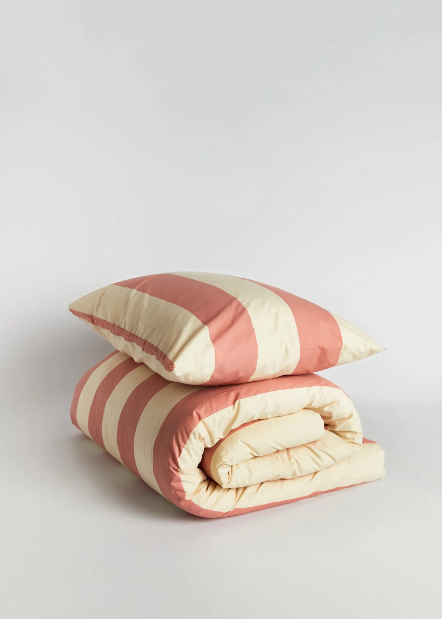 Foxford Rose Wide Stripe Duvet Set