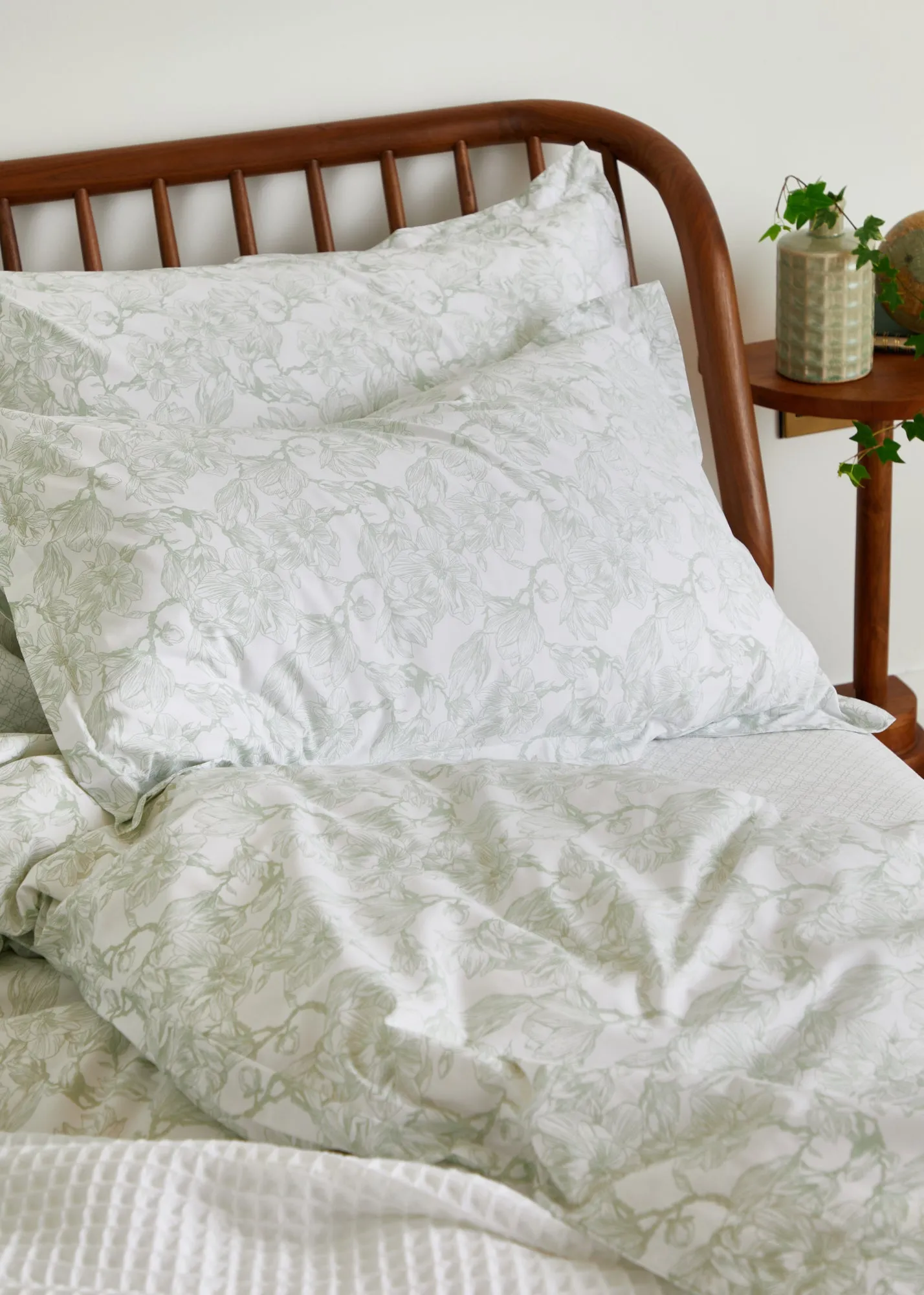 Foxford Sage Magnolia Duvet Set