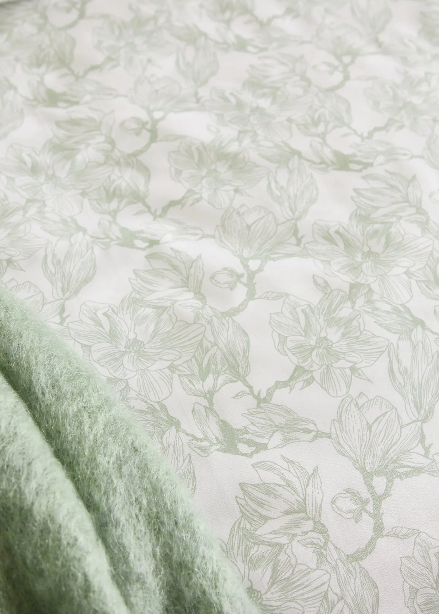 Foxford Sage Magnolia Duvet Set