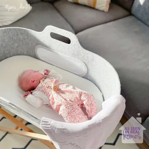 SnuzBaskit - Light Grey Moses Basket & Natural Stand